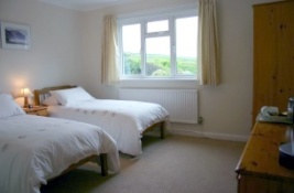 Twin bedroom